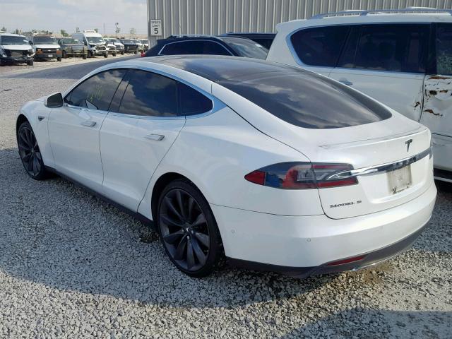 5YJSA1E10FF106505 - 2015 TESLA MODEL S أبيض صورة 3