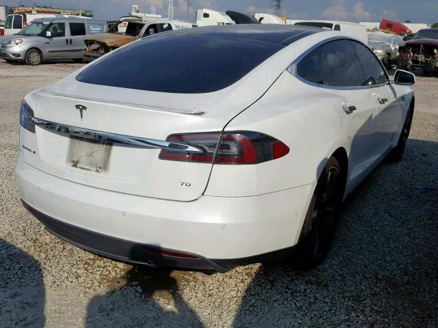 5YJSA1E10FF106505 - 2015 TESLA MODEL S أبيض صورة 4