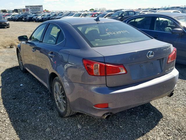 JTHCF5C29C5057373 - 2012 LEXUS IS 250 GRAY photo 3