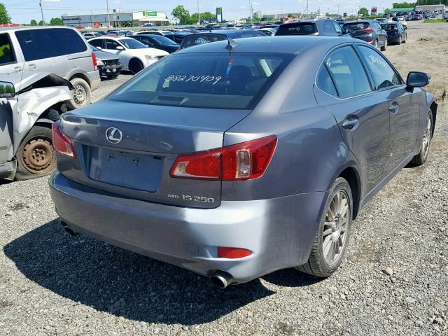 JTHCF5C29C5057373 - 2012 LEXUS IS 250 GRAY photo 4