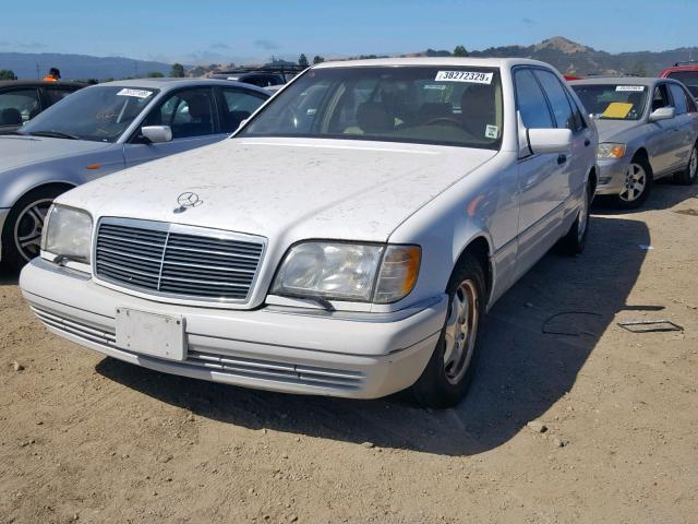 WDBGA51EXTA310012 - 1996 MERCEDES-BENZ S 500 WHITE photo 2