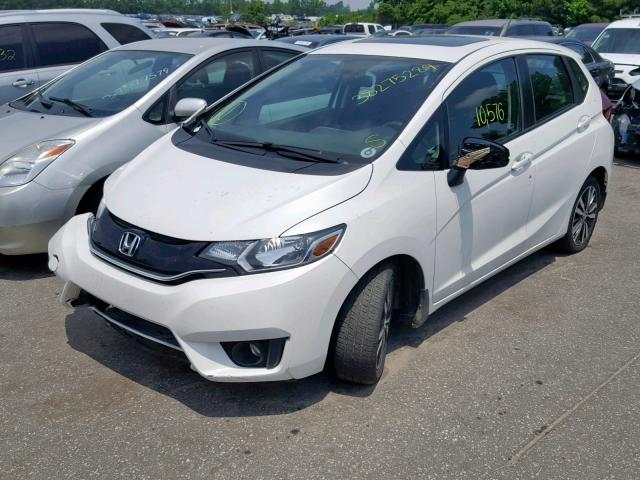 3HGGK5G78HM707284 - 2017 HONDA FIT EX WHITE photo 2