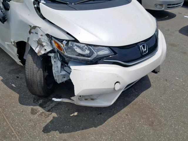 3HGGK5G78HM707284 - 2017 HONDA FIT EX WHITE photo 9