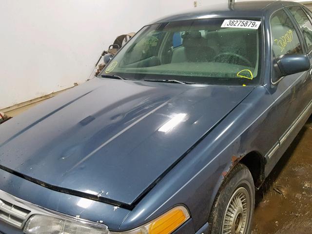 2FALP73W9VX160815 - 1997 FORD CROWN VICT BLUE photo 9