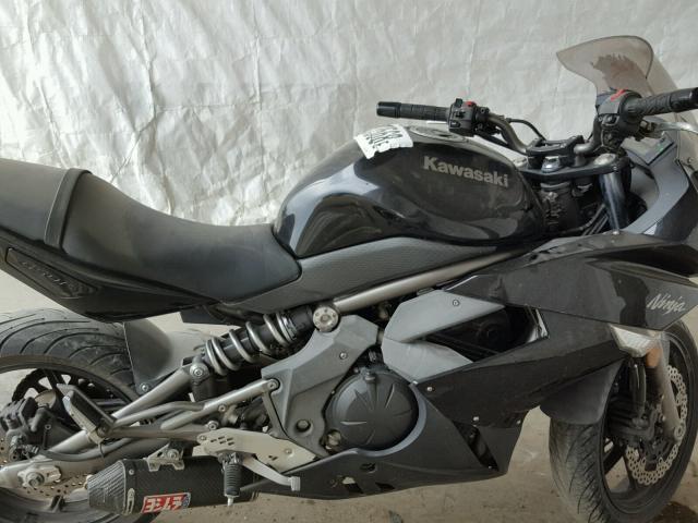JKAEXEC159DA37633 - 2009 KAWASAKI EX650 C 黑色 照片 5