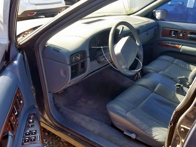 1G1BL52P4TR101638 - 1996 CHEVROLET CAPRICE / BLUE photo 9