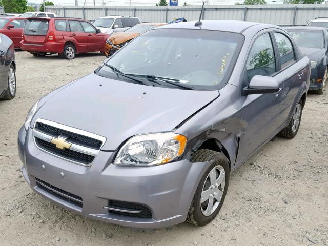 KL1TD5DE5AB130843 - 2010 CHEVROLET AVEO LS GRAY photo 2