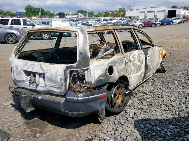 WVWYH63B03E306764 - 2003 VOLKSWAGEN PASSAT GLX დამწვარი ფოტო 4