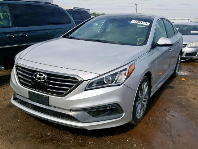 5NPE34AB8FH217716 - 2015 HYUNDAI SONATA SPO SILVER photo 2