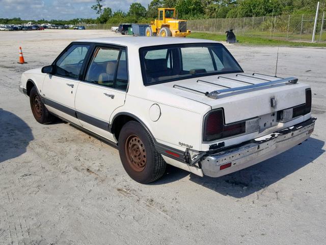 1G3HY54C0MH318351 - 1991 OLDSMOBILE 88 ROYALE WHITE photo 3