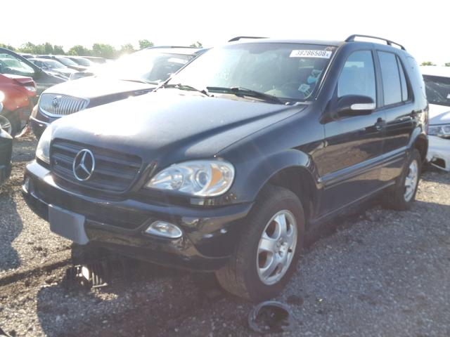 4JGAB57E33A410153 - 2003 MERCEDES-BENZ ML 350 BLACK photo 2