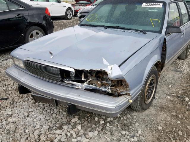 1G4AG55M5S6427615 - 1995 BUICK CENTURY SP BLUE photo 9