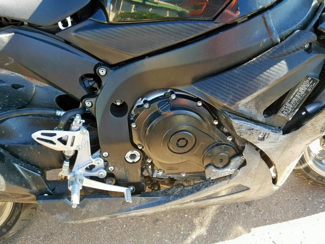 JS1GR7MA3B2100269 - 2011 SUZUKI GSX750 BLACK photo 7