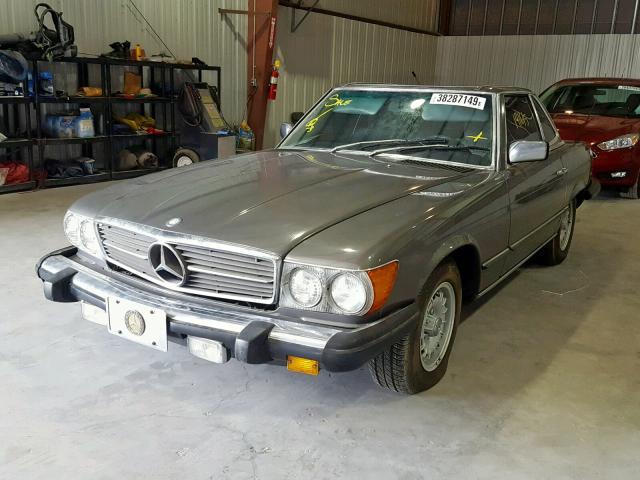 WDBBA45A5EA002289 - 1984 MERCEDES-BENZ 380 SL GRAY photo 2