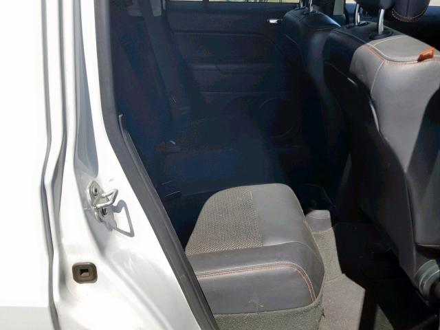 1C4NJRBB2GD692805 - 2016 JEEP PATRIOT SP WHITE photo 6