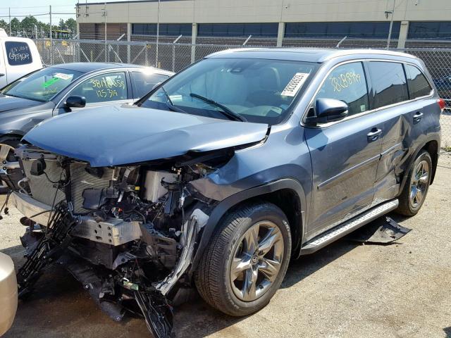 5TDDZRFH8JS913029 - 2018 TOYOTA HIGHLANDER BLUE photo 2