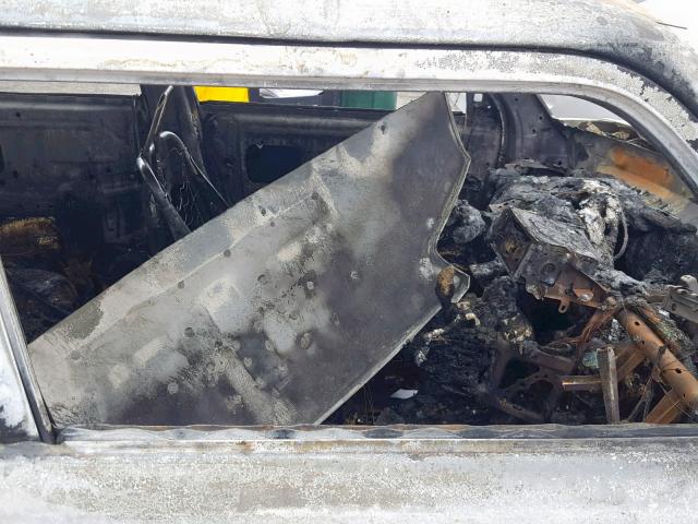 JTLKE50E491077310 - 2009 TOYOTA SCION XB 烧焦的 照片 5