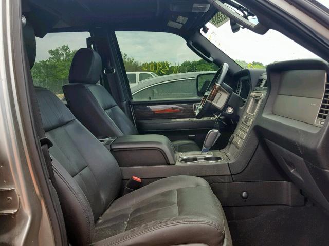 5LMFU28568LJ07454 - 2008 LINCOLN NAVIGATOR 银色 照片 5