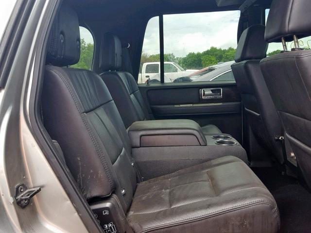 5LMFU28568LJ07454 - 2008 LINCOLN NAVIGATOR 银色 照片 6