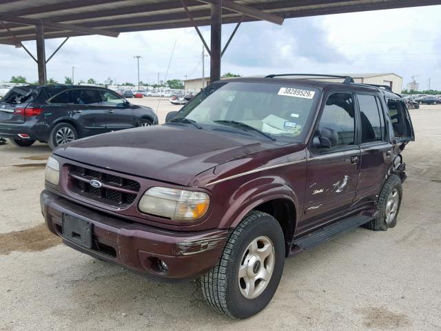 1FMDU75E2YZA03018 - 2000 FORD EXPLORER L PURPLE photo 2