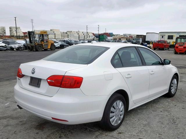 3VW2K7AJ6DM280526 - 2013 VOLKSWAGEN JETTA BASE WHITE photo 4