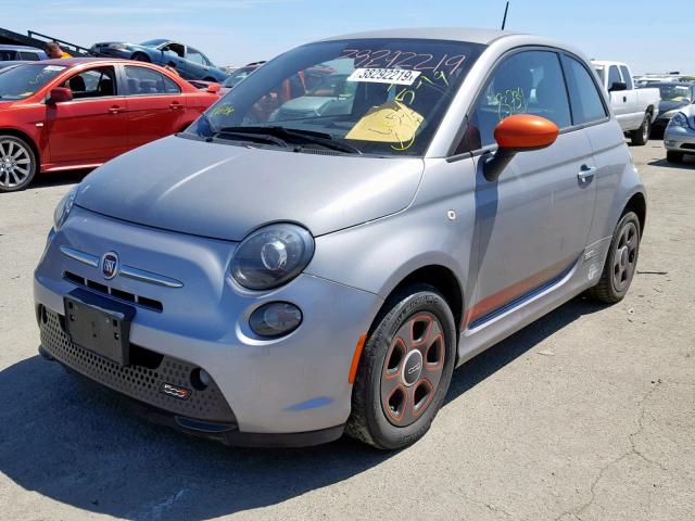 3C3CFFGE1FT570251 - 2015 FIAT 500 ELECTR GRAY photo 2