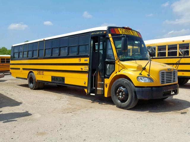 4UZABRDC28CZ10679 - 2008 FREIGHTLINER CHASSIS B2 YELLOW photo 1