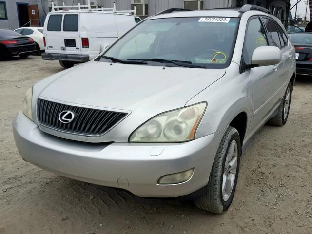 JTJHA31U040067803 - 2004 LEXUS RX 330 SILVER photo 2