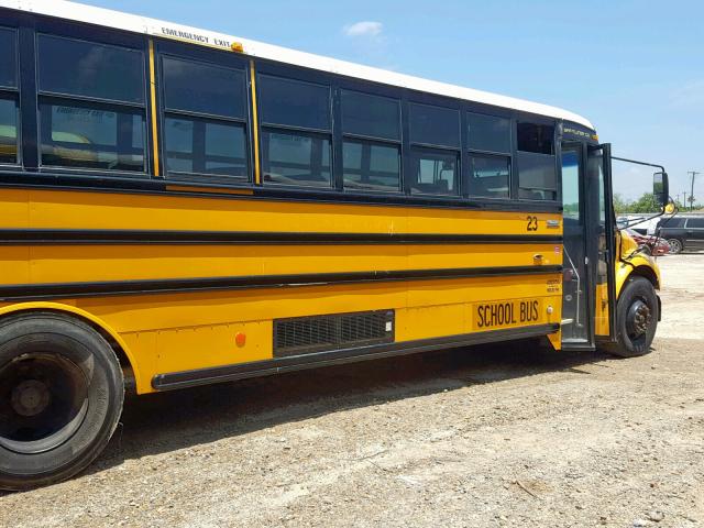 4UZABRDC98CZ10677 - 2008 FREIGHTLINER CHASSIS B2 黄色 照片 9