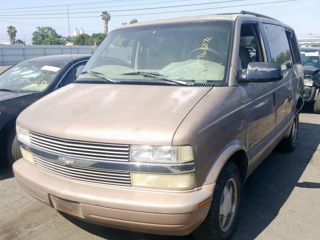 1GNDM19W7XB185799 - 1999 CHEVROLET ASTRO BROWN photo 2