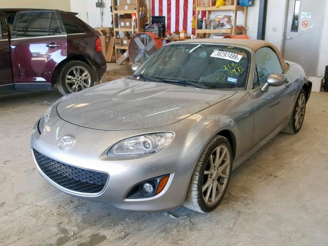 JM1NC2LF8B0213595 - 2011 MAZDA MX-5 MIATA SILVER photo 2