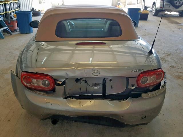 JM1NC2LF8B0213595 - 2011 MAZDA MX-5 MIATA SILVER photo 9