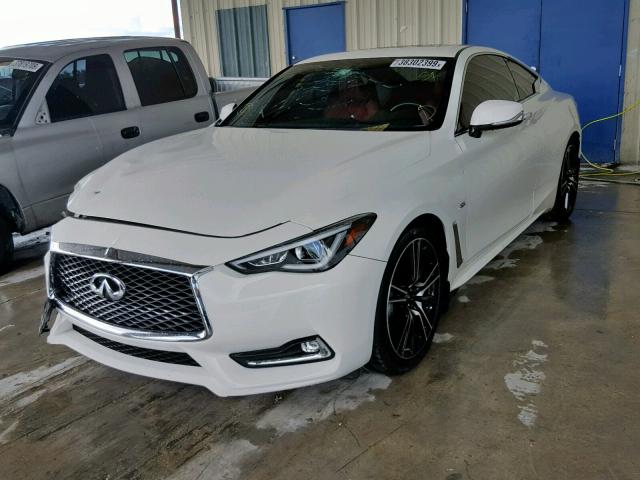 JN1EV7EK2JM340175 - 2018 INFINITI Q60 LUXE 3 WHITE photo 2