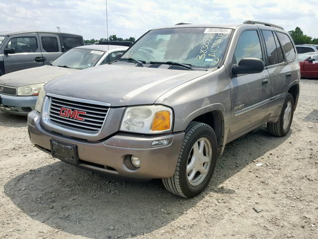 1GKDS13SX62231505 - 2006 GMC ENVOY GRAY photo 2