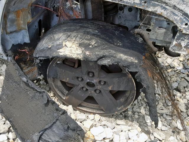 1J8HG48K36C195040 - 2006 JEEP COMMANDER BURN photo 9