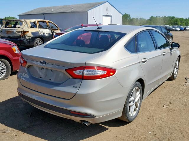 3FA6P0H70FR179243 - 2015 FORD FUSION SE TAN photo 4