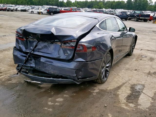 5YJSA1S12FFP79803 - 2015 TESLA MODEL S 70 GRAY photo 4