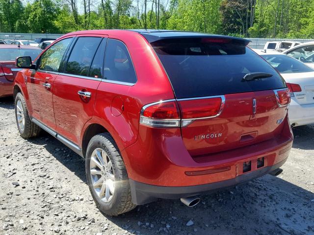 2LMDJ8JK9BBJ09278 - 2011 LINCOLN MKX RED photo 3