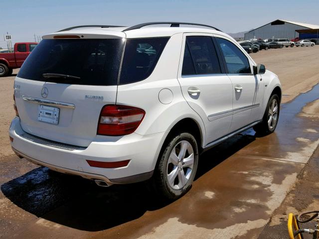 4JGBB2FB6AA595533 - 2010 MERCEDES-BENZ ML 350 BLU WHITE photo 4