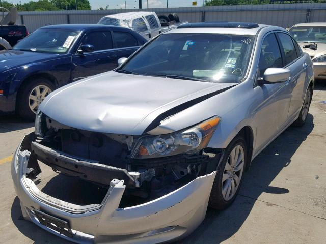 1HGCP3F85CA031722 - 2012 HONDA ACCORD EXL SILVER photo 2