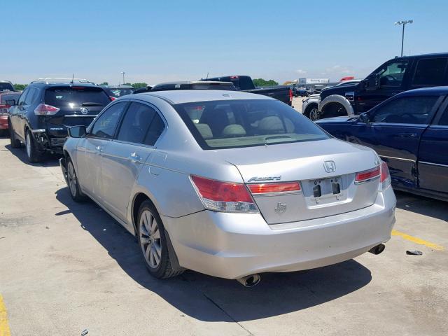 1HGCP3F85CA031722 - 2012 HONDA ACCORD EXL SILVER photo 3