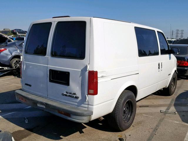 1GCDM19W2YB214832 - 2000 CHEVROLET ASTRO WHITE photo 4