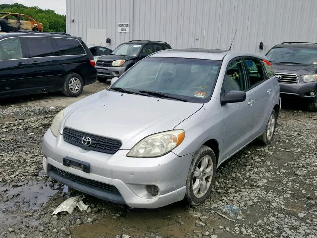 2T1KR32E15C478465 - 2005 TOYOTA MATRIX XR SILVER photo 2