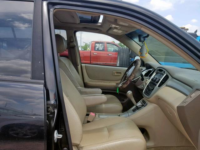 JTEDP21A050066695 - 2005 TOYOTA HIGHLANDER BLACK photo 5