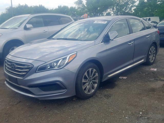 5NPE34AF7HH547384 - 2017 HYUNDAI SONATA SPO SILVER photo 2