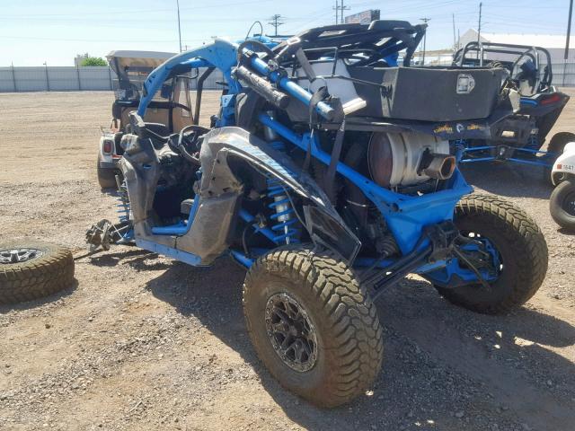 3JBVVAW45JK000726 - 2018 CAN-AM MAVERICK X TWO TONE photo 3