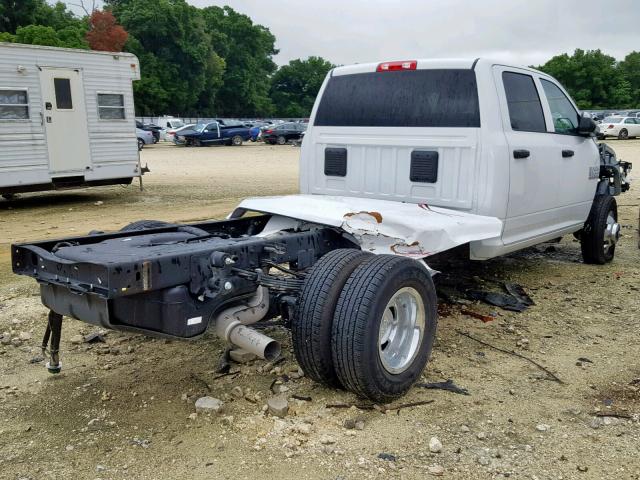 3C7WRTCL9JG312812 - 2018 RAM 3500 WHITE photo 4