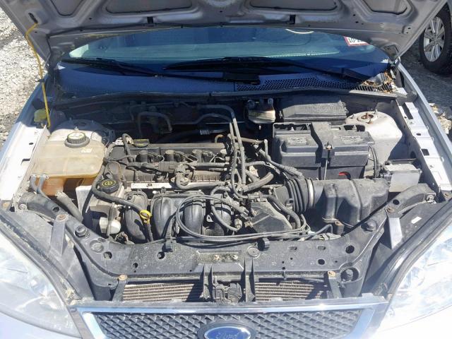 1FAFP34N36W216322 - 2006 FORD FOCUS ZX4 SILVER photo 7