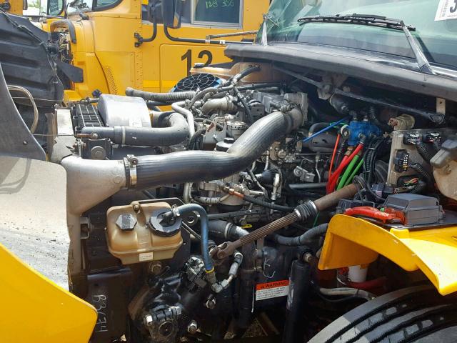 4UZABRDJ59CZ84582 - 2009 FREIGHTLINER CHASSIS B2 黄色 照片 7