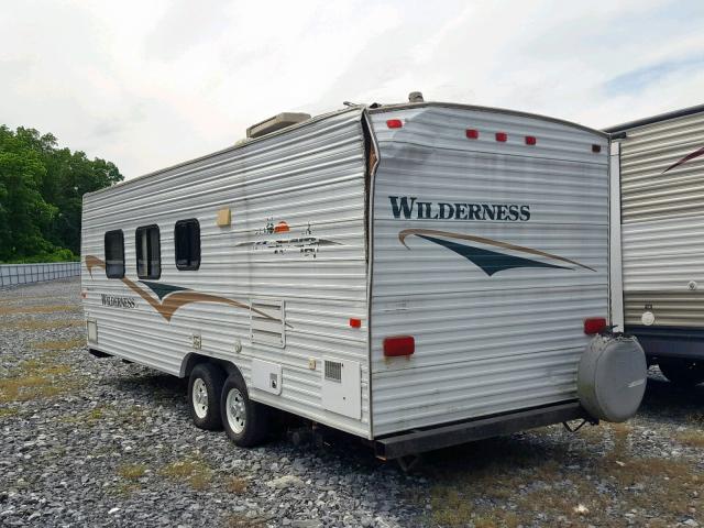 1ED1J252642810059 - 2004 WILD TRAILER WHITE photo 3